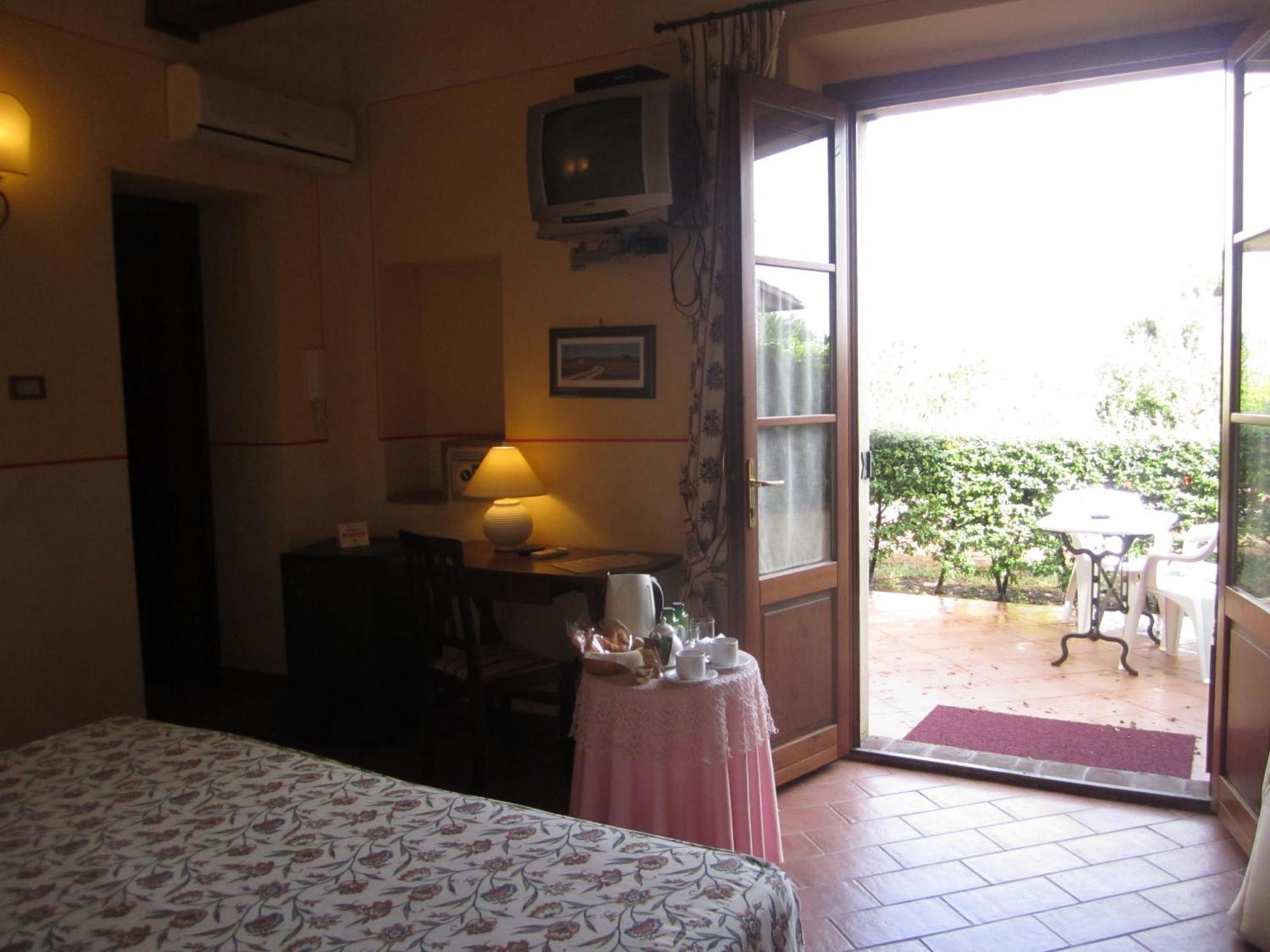 Le Volpaie Hotel San Gimignano Quarto foto