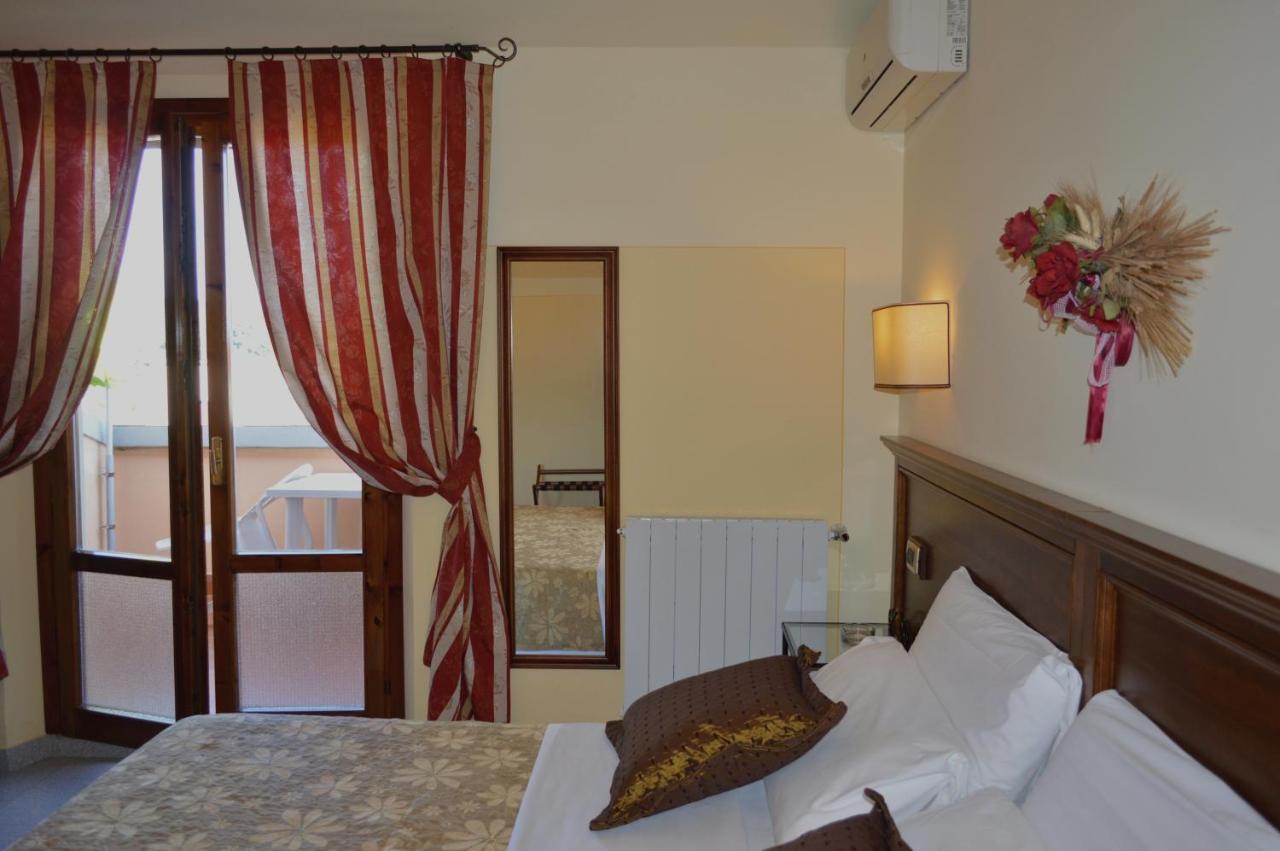 Le Volpaie Hotel San Gimignano Quarto foto
